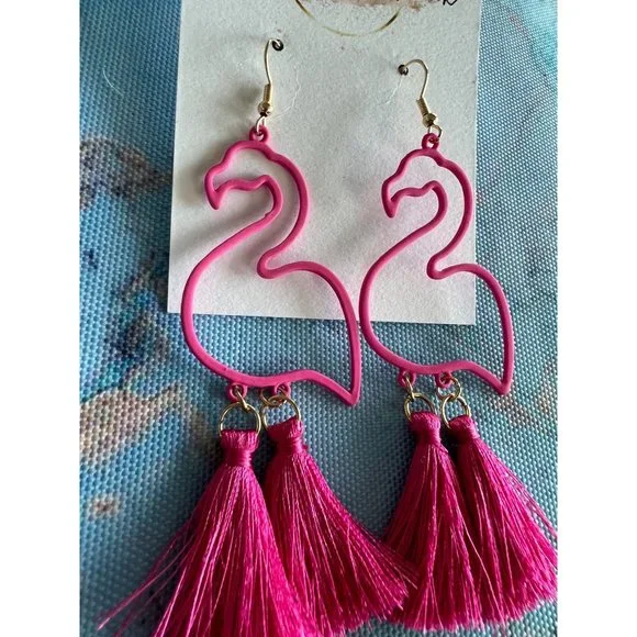 FLAMINGO Fringe Pink Statement Earrings NEW - Picture 3 of 3